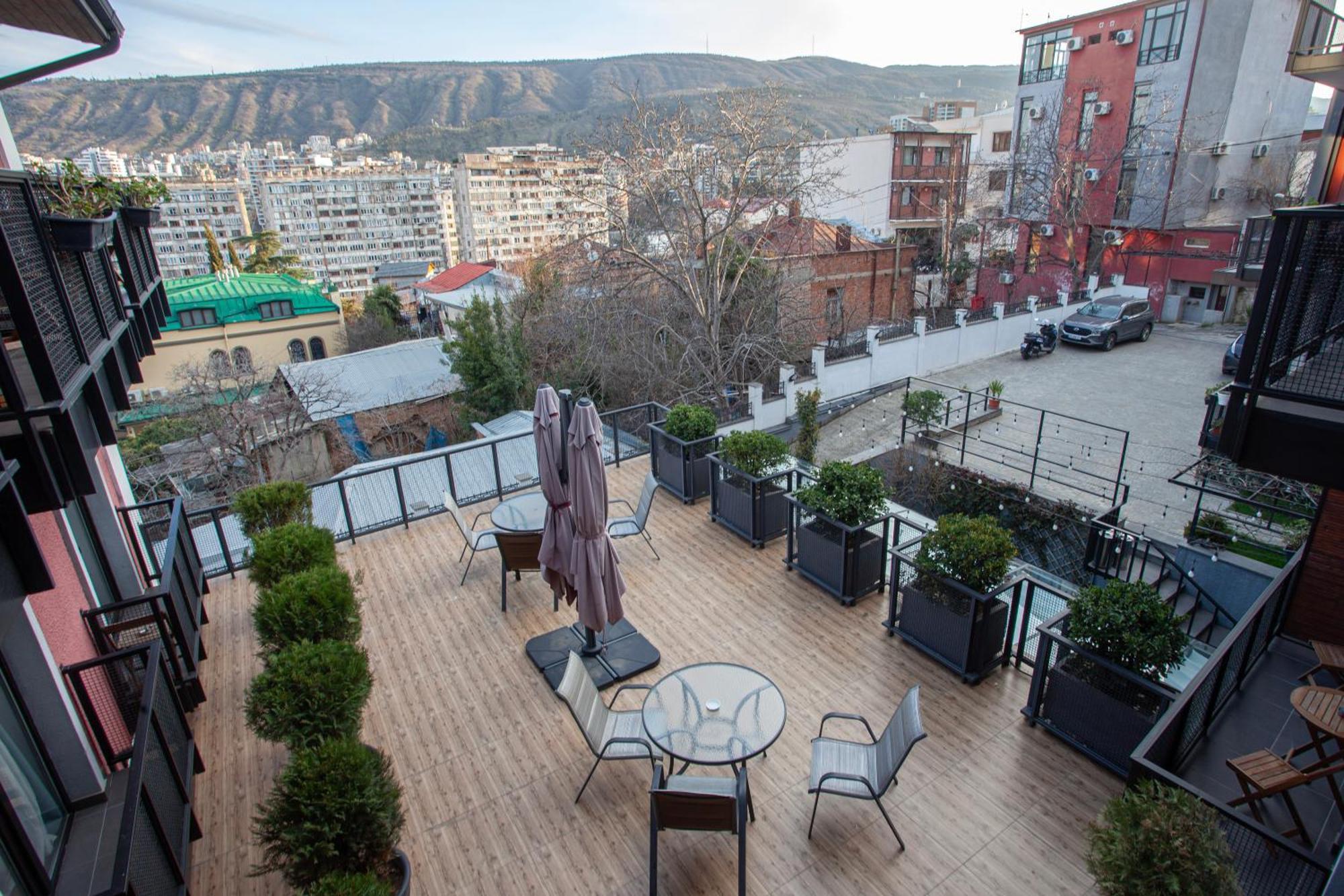 Alliance Hotel Tiflis Dış mekan fotoğraf
